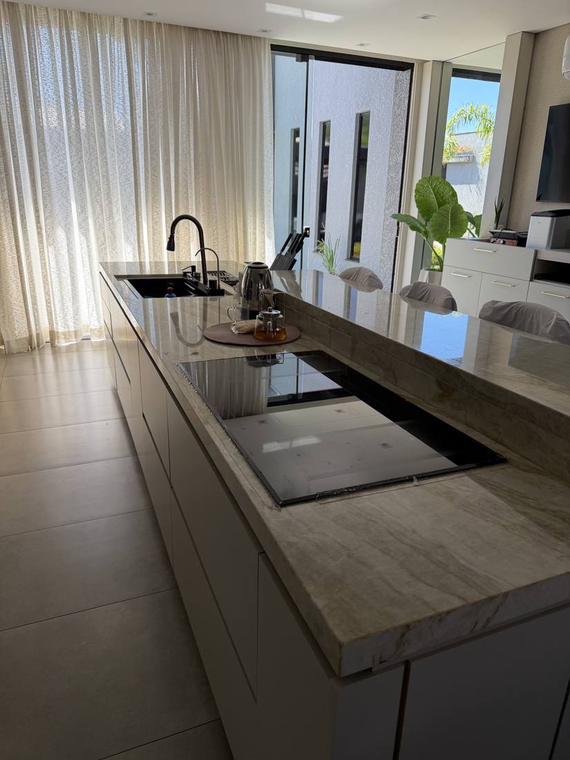 Cocina en piedra a medida