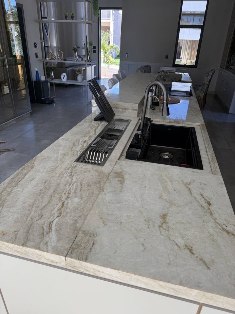 Cocina en piedra a medida